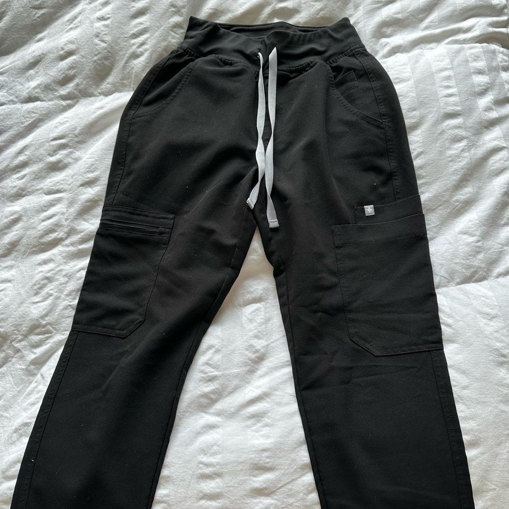 Figs High-Waisted Yola Scrub Bottoms